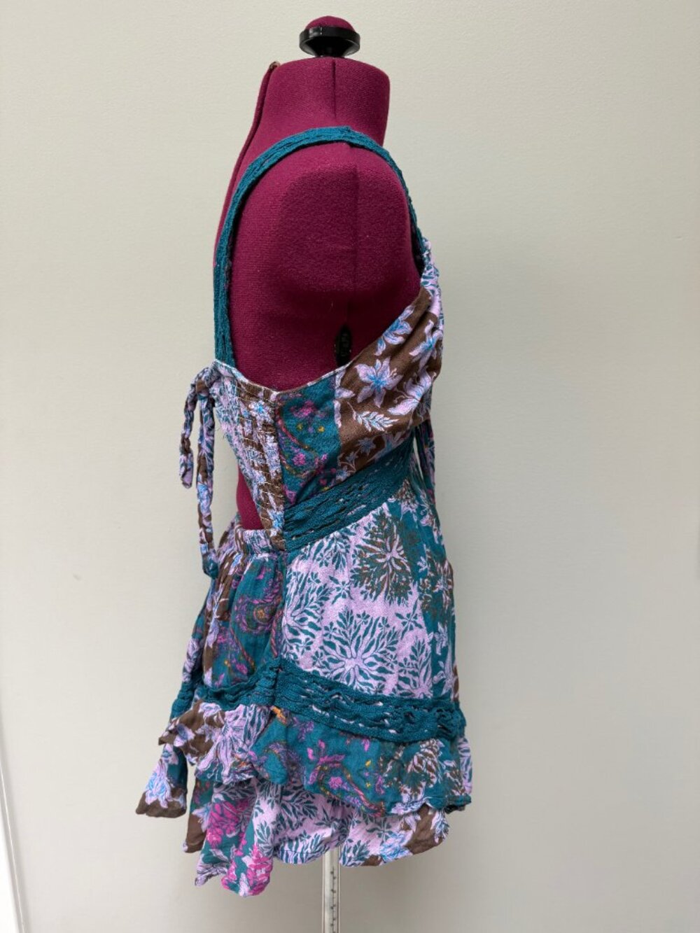Free People Teal Floral Romper With Lace Detail - Size XS - Picture 4 of 7